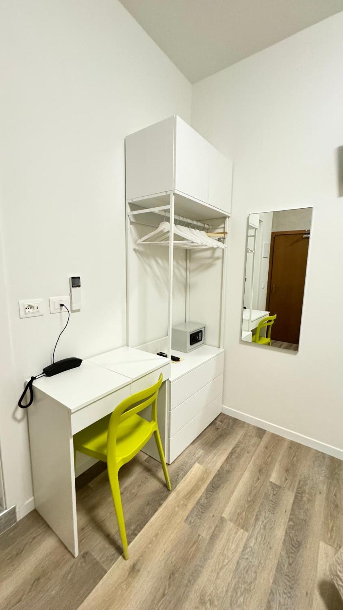 Hotel Cristina 2*